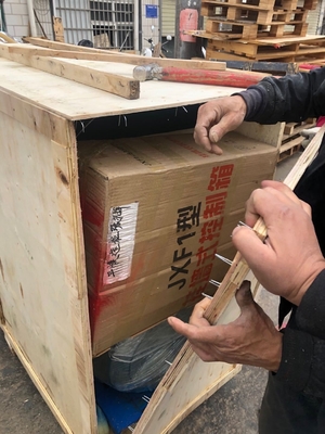 Máquina de fabricación de pellets de bentonita con capacidad de 1 tonelada por hora y voltaje personalizado