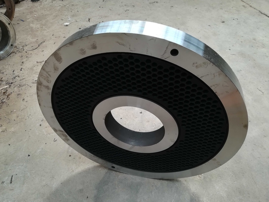 Máquina de procesamiento de pellets para alimentos para animales de granjas pequeñas de 30 kW para la nutrición de materiales compuestos