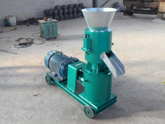 Pelletizer de estiércol de aves de corral 380V ajustable Flat Die Chicken Poop Pellet Making Machine
