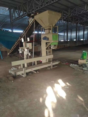 Máquina de embalaje cuantitativo automático de 1600 KG para la satisfacción del cliente