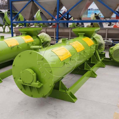 Máquina de granulación húmeda de fertilizantes orgánicos con una capacidad de 1-6 t/h y un peso de 5100 kg